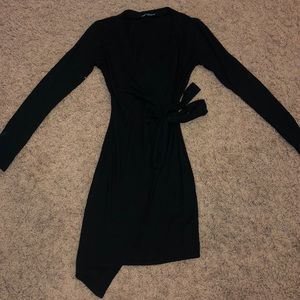 3️⃣FOR2️⃣5️⃣💲‼️Black wrap around dress